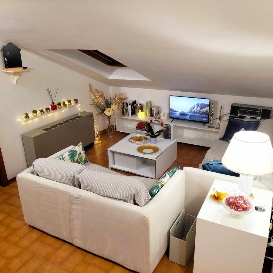 Milordo Gubbio Apartment Buitenkant foto